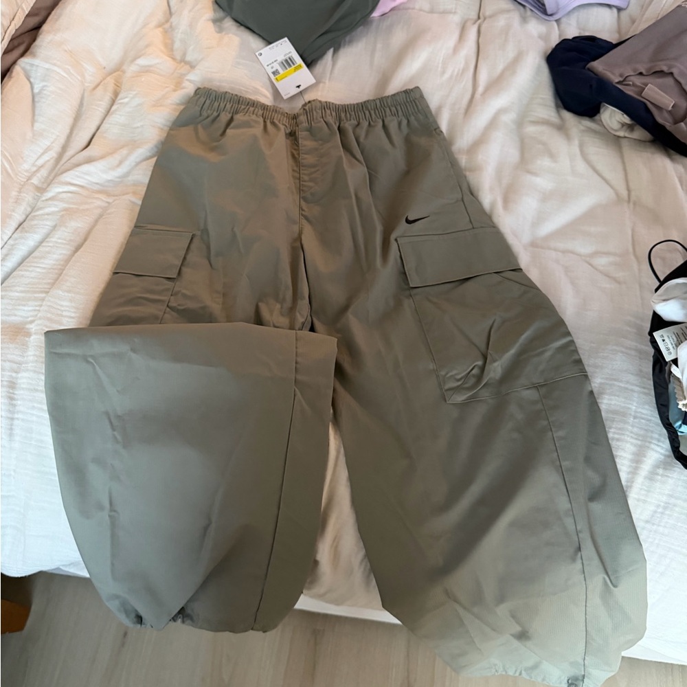 Nike Women's Sage Green Cargo Joggers